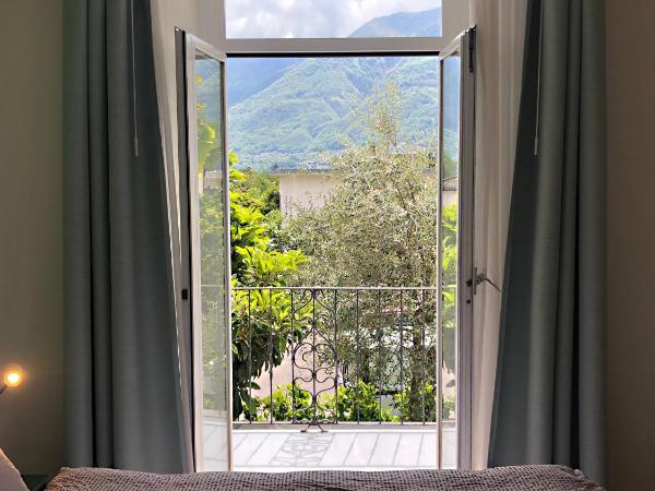 Hotel Garni dei fiori : photo 3 de la chambre chambre double avec balcon ou terrasse 