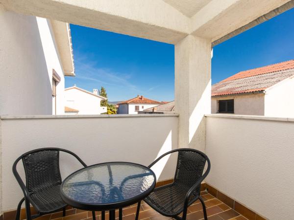 Bed and Breakfast Ema : photo 2 de la chambre chambre double