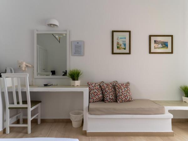 Anamnesis City Spa : photo 2 de la chambre chambre double - vue sur piscine