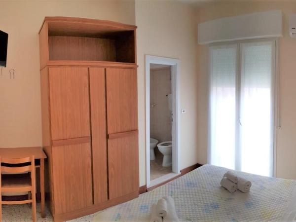 Hotel Amalfi : photo 4 de la chambre chambre double Économique