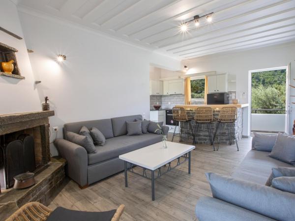 Villa Elia Resort : photo 5 de la chambre suite familiale (2 adultes + 2 enfants)