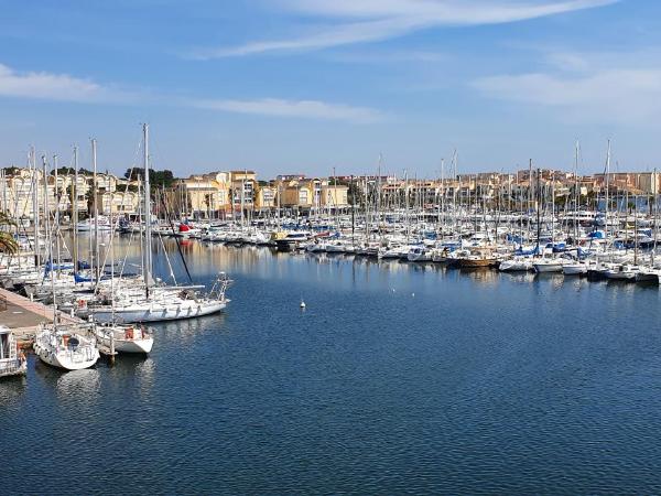 Htel Port Beach : photo 9 de la chambre chambre double avec balcon - vue sur mer