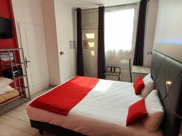 Htel Port Beach : photo 1 de la chambre chambre double rez-de-chausse - accessible aux personnes  mobilit rduite