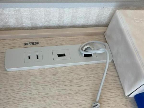 Toyoko Inn Chiba minato Ekimae : photo 8 de la chambre chambre lit queen-size - fumeurs