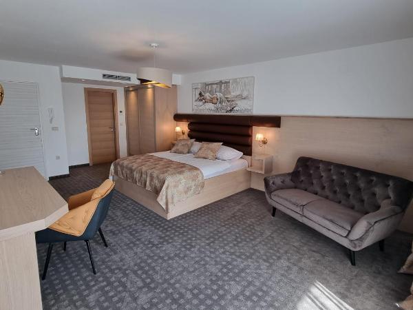 Villa Vista 1 : photo 5 de la chambre chambre double deluxe avec balcon - vue sur mer - dépendance