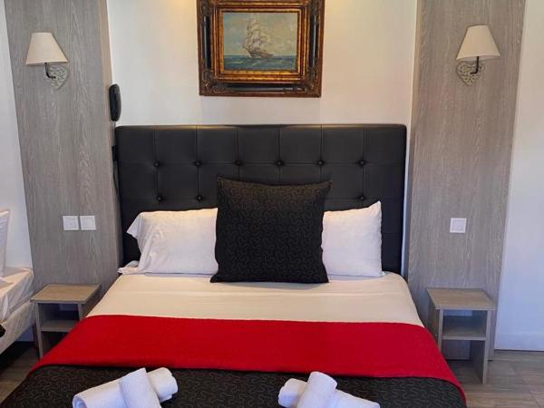 Resothel Le Gabian : photo 2 de la chambre chambre triple