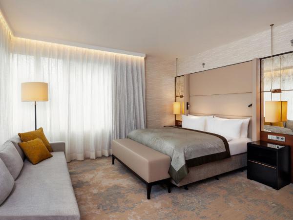 InterContinental Berlin, an IHG Hotel : photo 2 de la chambre chambre lit king-size premium