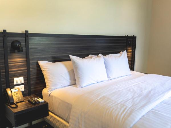 Hotel La Nacional By Kavia : photo 1 de la chambre chambre lit king-size standard