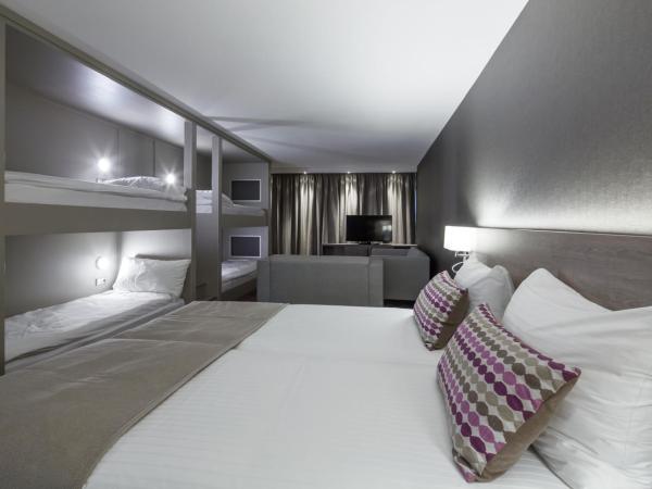 Van der Valk Hotel Haarlem : photo 3 de la chambre chambre familiale deluxe