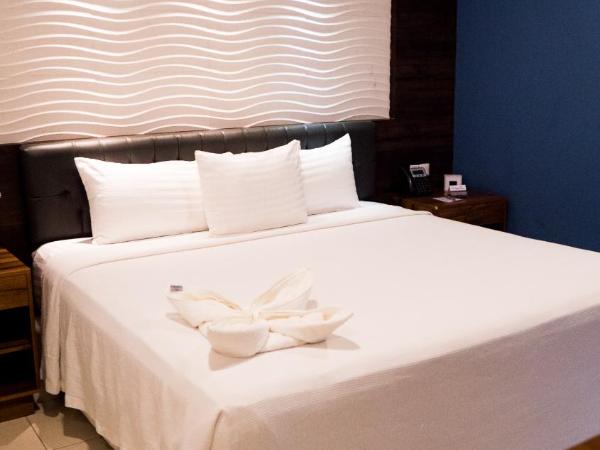 Hotel Clipperton : photo 3 de la chambre chambre lit king-size deluxe avec canapé-lit