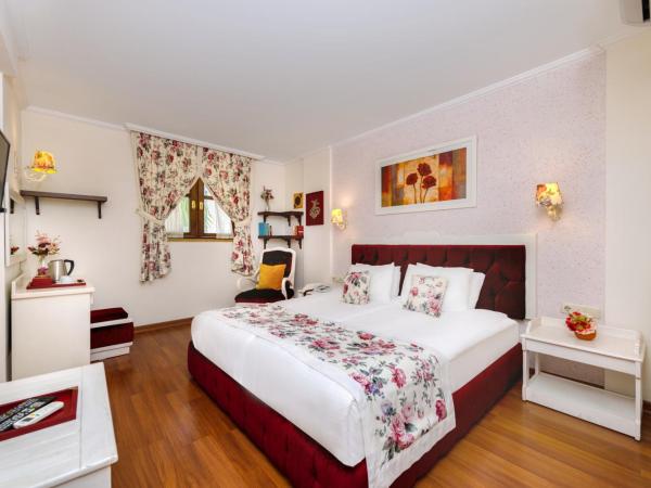 Adalya Port Hotel : photo 2 de la chambre chambre familiale