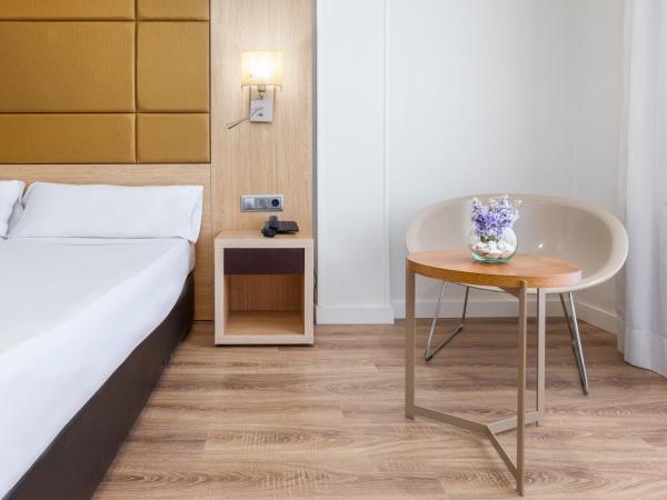 Virgen de los Reyes : photo 4 de la chambre chambre triple