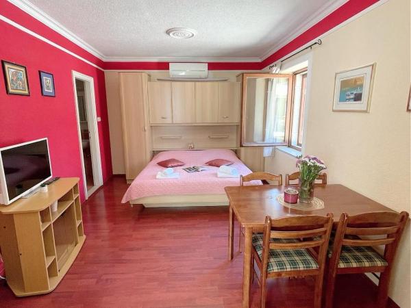 House Ivančić-free parking : photo 3 de la chambre studio