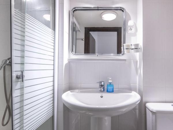 Academy Pension : photo 7 de la chambre chambre lits jumeaux standard