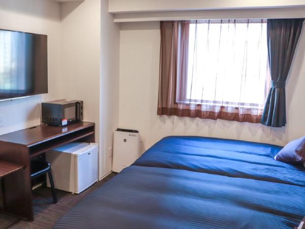 HOTEL LiVEMAX Chiba Minato Eki-mae : photo 2 de la chambre chambre lits jumeaux - non-fumeurs