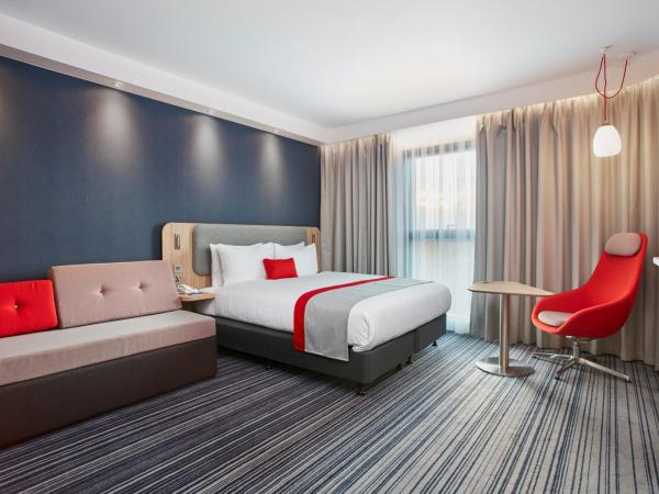 Holiday Inn Express Dublin City Centre, an IHG Hotel : photo 6 de la chambre chambre double standard avec canapé-lit