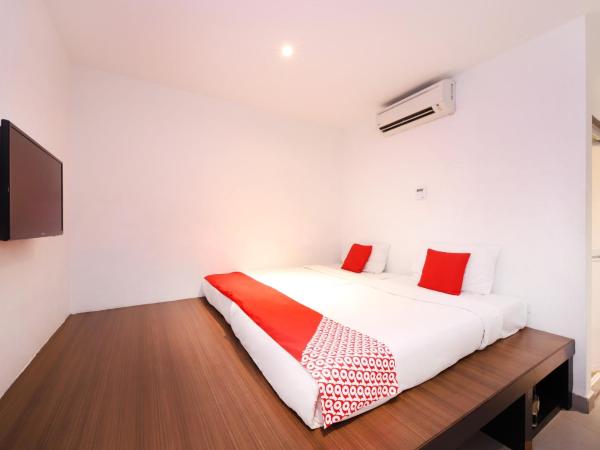 Super OYO 246 Link Inn : photo 1 de la chambre chambre lits jumeaux standard