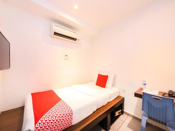 Super OYO 246 Link Inn : photo 1 de la chambre chambre simple standard