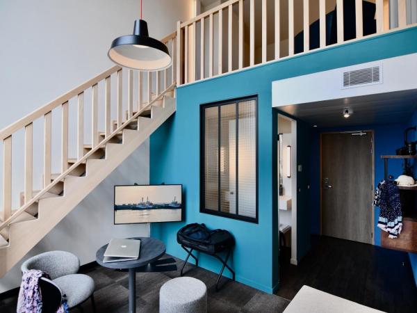 ibis Styles Saint Nazaire Centre Gare : photo 2 de la chambre chambre double supérieure avec 1 lit double et 1 lit simple - duplex