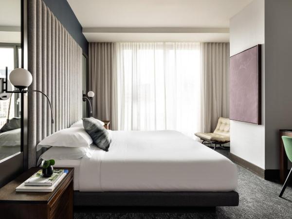 Kimpton Hotel Eventi, an IHG Hotel : photo 1 de la chambre chambre lit king-size