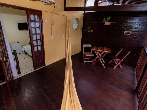 Pousada Terra do Sol Natal : photo 6 de la chambre chambre triple avec balcon