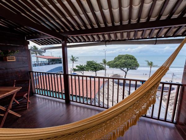 Pousada Terra do Sol Natal : photo 2 de la chambre chambre triple avec balcon