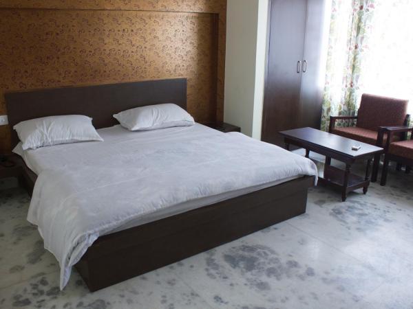 Hotel Holiday Home : photo 4 de la chambre chambre double deluxe