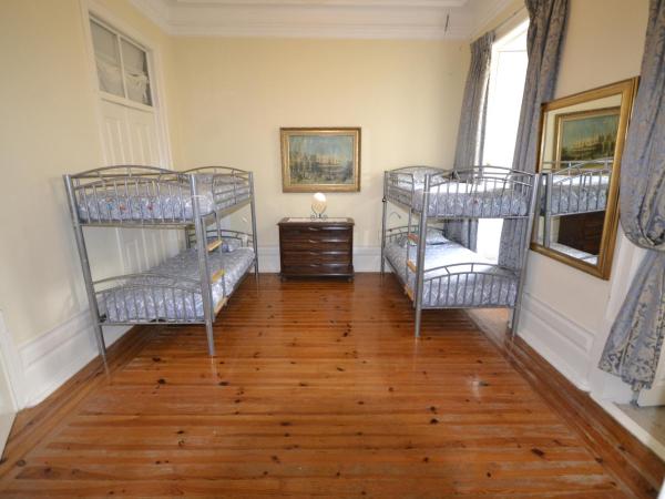 Sport Hostel Figueira da Foz : photo 1 de la chambre lit superposé dans dortoir pour femmes