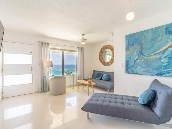 Ocean View Three Bedroom, Three Story Penthouse by the Beach : photo 7 de la chambre penthouse