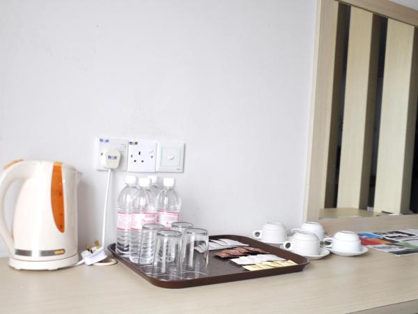 Promenade Service Apartment : photo 8 de la chambre chambre familiale