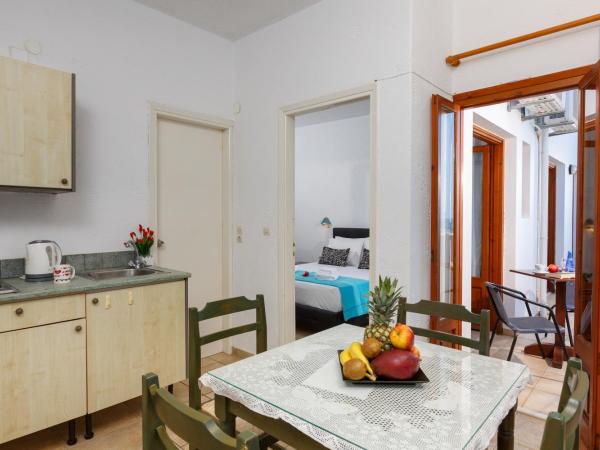 Romantica Hotel Apartments by Estia : photo 8 de la chambre appartement standard