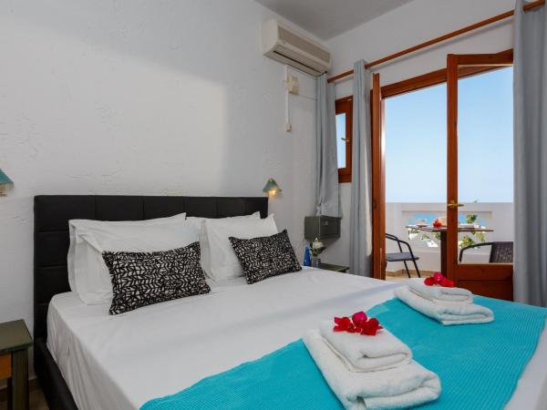 Romantica Hotel Apartments by Estia : photo 5 de la chambre appartement standard