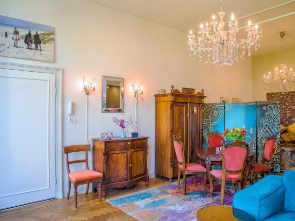 B&B Het Hart van Haarlem : photo 9 de la chambre studio de luxe avec cuisine