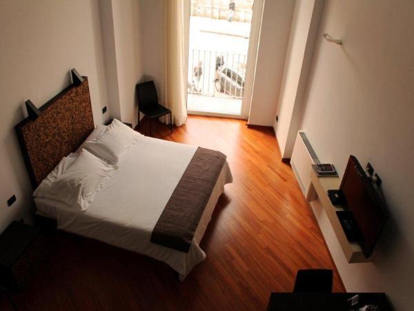 Alvino Suite And Breakfast : photo 4 de la chambre suite familiale avec balcon