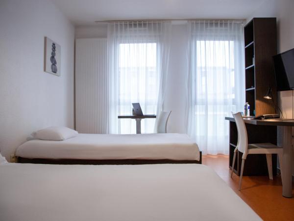 Zenitude Hôtel-Résidences Les Hauts Du Chazal : photo 5 de la chambre studio triple standard