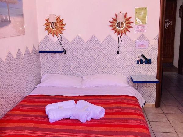 Villa Arazurrina : photo 1 de la chambre chambre double avec salle de bains privative