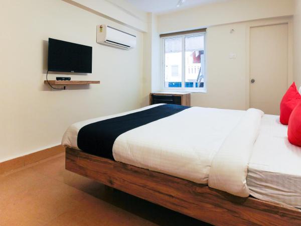 Capital O Sri Suprabhat Grand Near Kachiguda Railway Station : photo 4 de la chambre petite chambre double