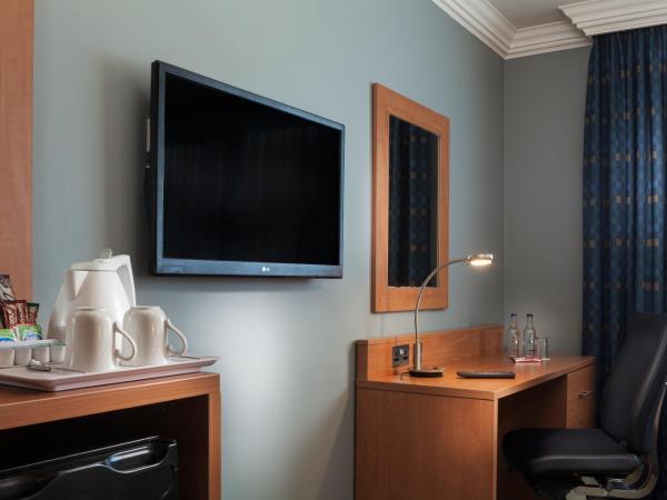 Holiday Inn London Bloomsbury, an IHG Hotel : photo 4 de la chambre chambre lit queen-size premium