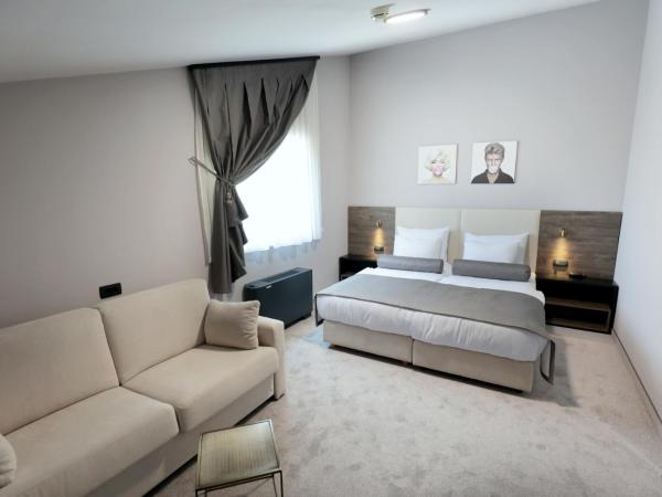 Hotel Milenij : photo 3 de la chambre suite - vue sur mer