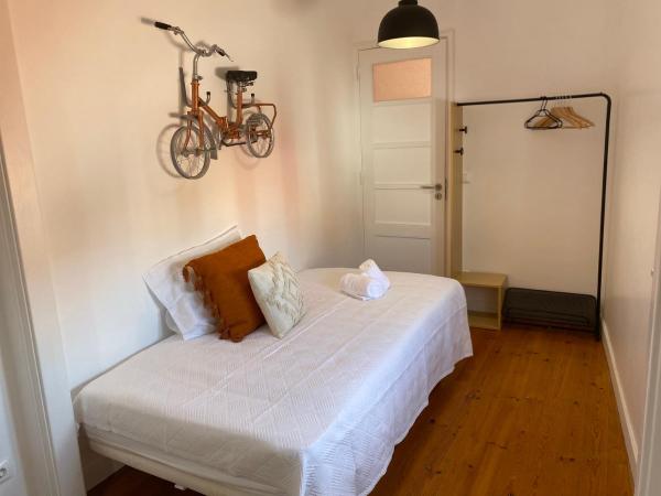 Memórias de Setúbal AL : photo 9 de la chambre chambre familiale avec salle de bains