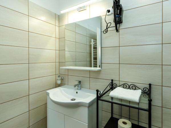 Servita Udvarház Eger : photo 8 de la chambre suite 1 chambre