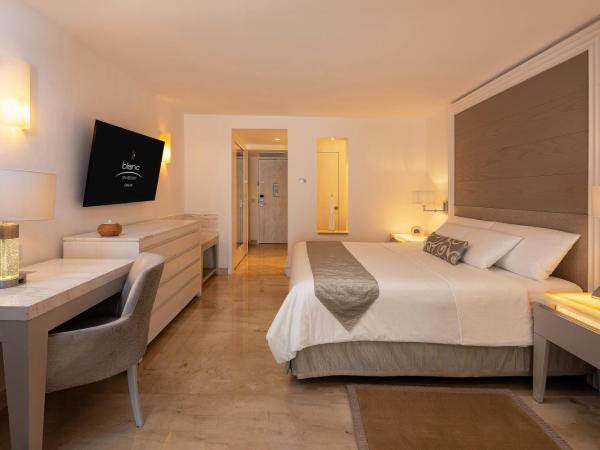 Le Blanc Spa Resort Cancun Adults Only All-Inclusive : photo 3 de la chambre royale honeymoon suite oceanfront - king size bed