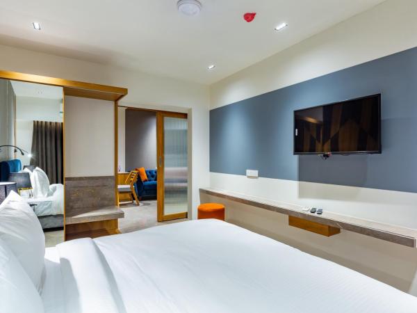 Hotel Nalanda : photo 3 de la chambre suite supérieure lit king-size