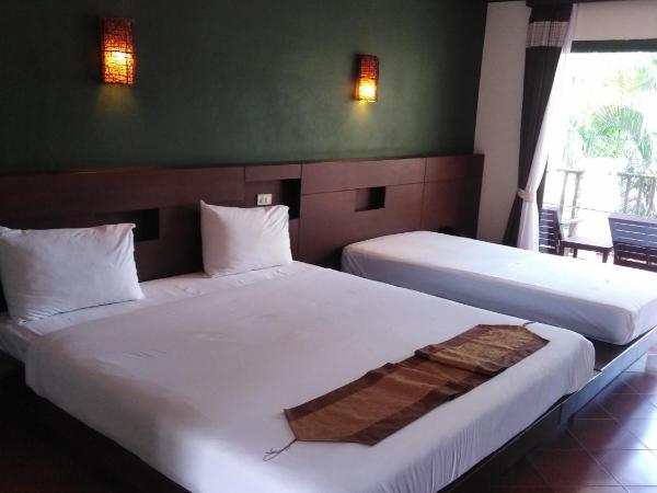 Fanari Khaolak Resort - Courtyard SHA Extra Plus : photo 2 de la chambre chambre double deluxe - vue sur piscine