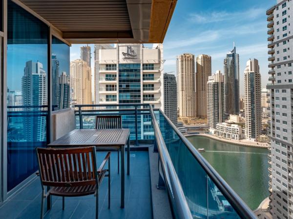 Radisson Blu Residence, Dubai Marina : photo 3 de la chambre appartement 2 chambres premium - vue sur port de plaisance