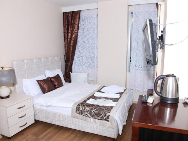 Çamlıca Tower Hotel : photo 1 de la chambre chambre double Économique