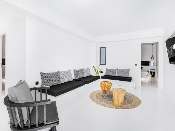 Tagoo Black Mykonos : photo 5 de la chambre suite premium avec 2 chambres et piscine privée