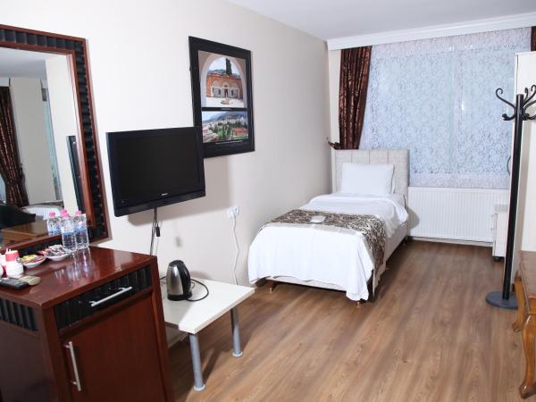 Çamlıca Tower Hotel : photo 10 de la chambre chambre quadruple supérieure