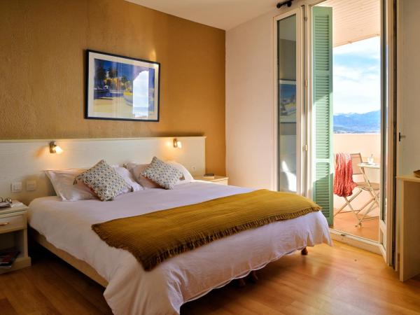 Hôtel Du Golfe : photo 2 de la chambre suite - vue sur mer