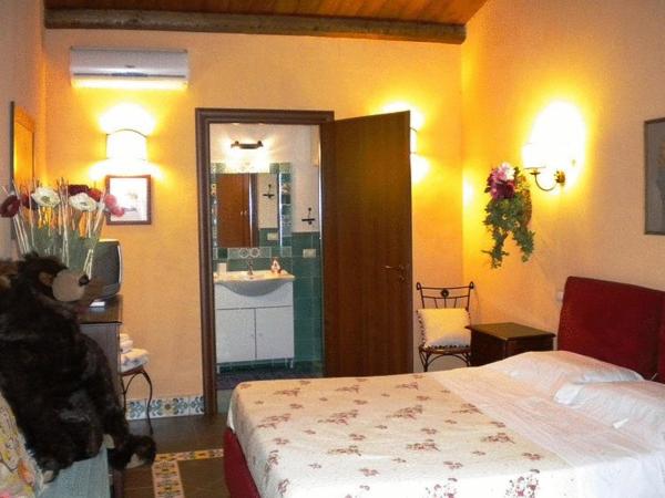 Villa Cristina : photo 3 de la chambre chambre double ou lits jumeaux